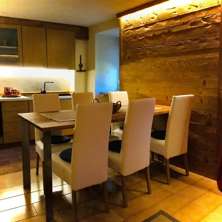 아파트 La Maison De Clemence
